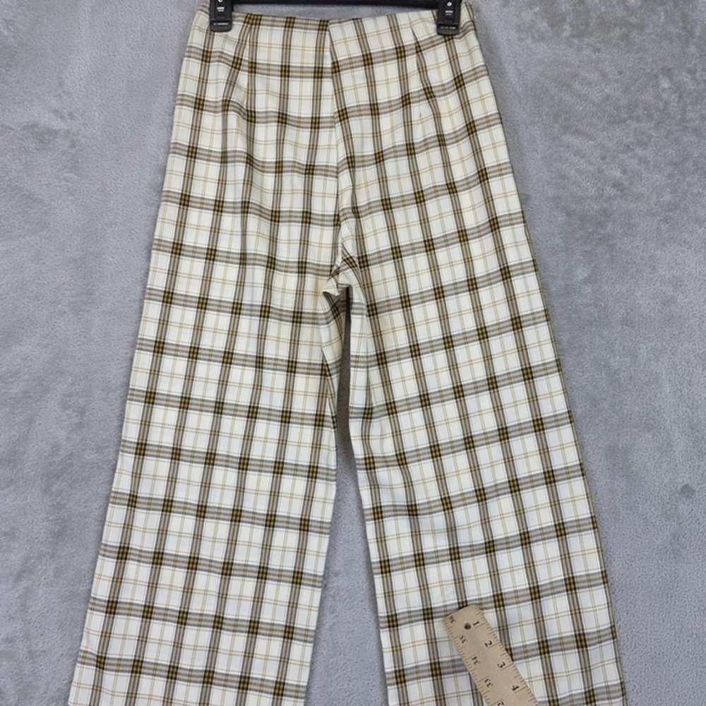 Plaid Men's Pants - White and Brown